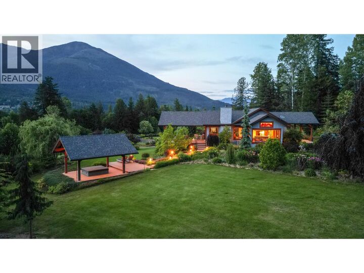 Property Photo: 6890 Harrop-Procter Road BC V1L 6R2