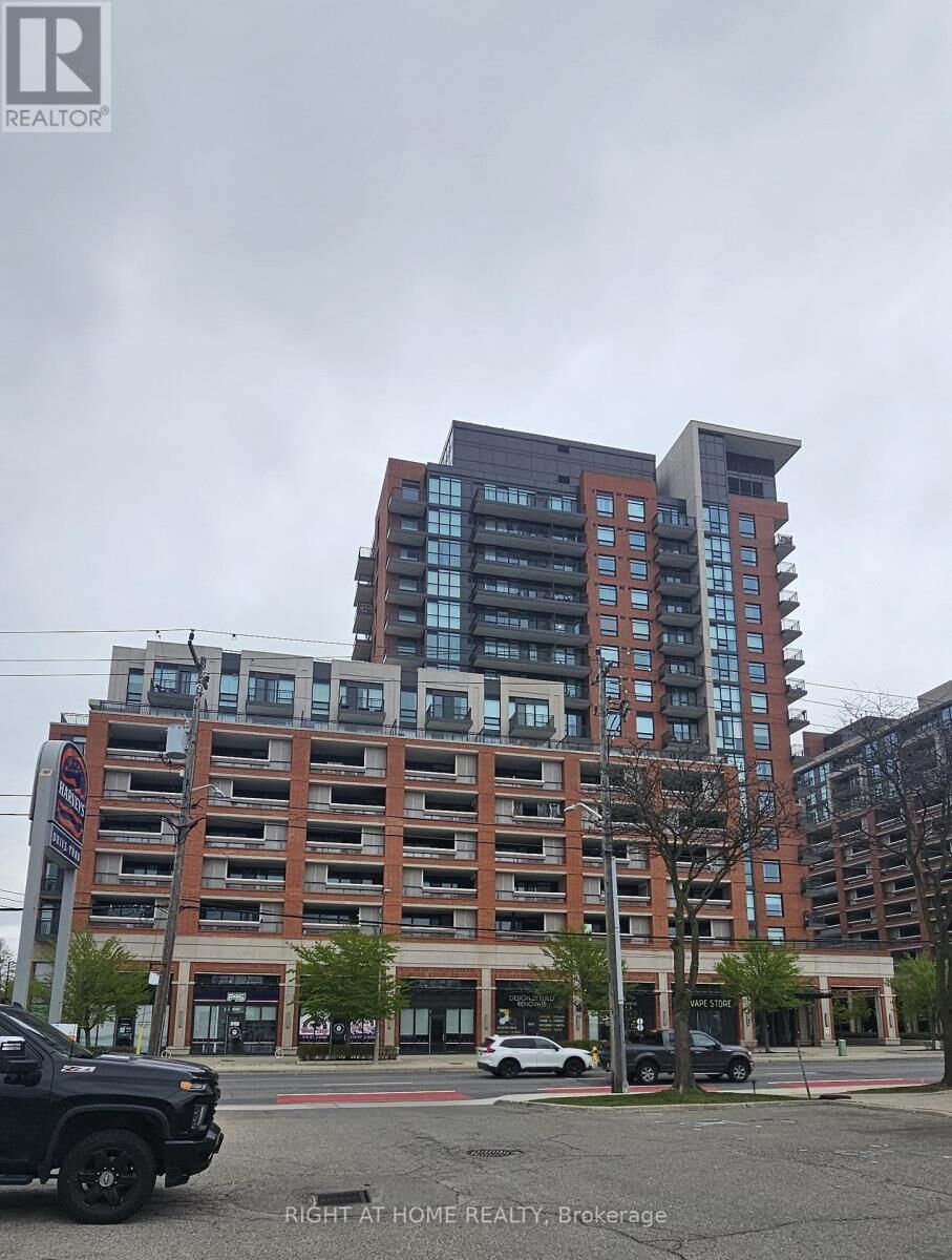 Property Photo:  3091 Dufferin Street  ON M6A 0C4 