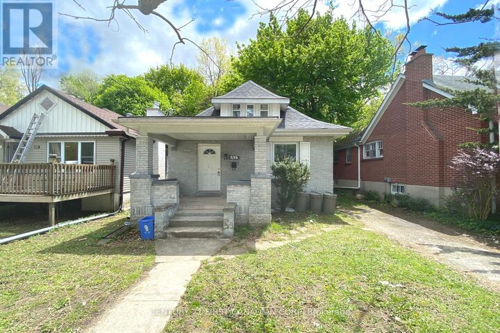 Property Photo: 233 Bernard Avenue ON N6A 2M9