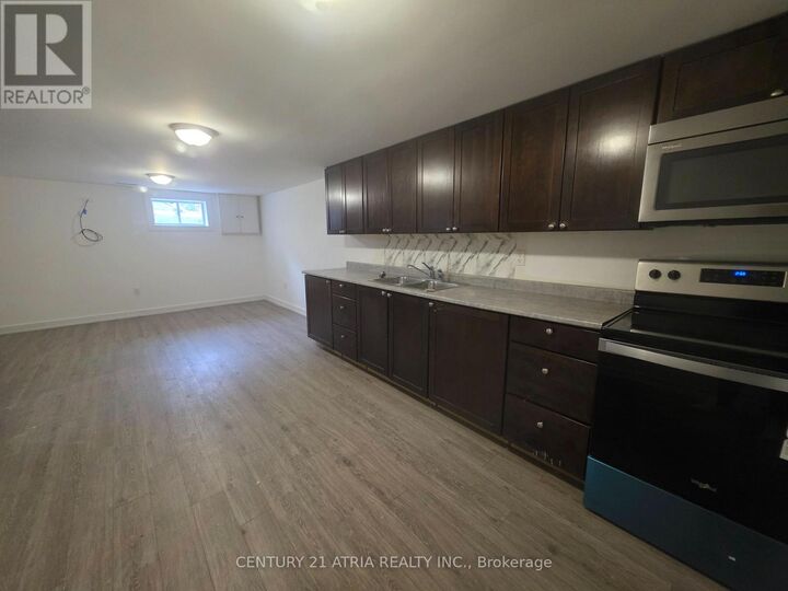 Property Photo:  19 Meadowview Avenue Lower  ON L3T 1G8 