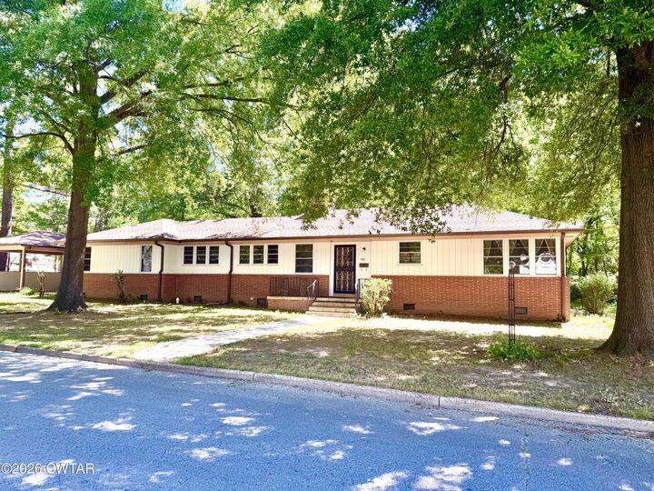 Property Photo:  150 Woodland Drive  TN 38343 