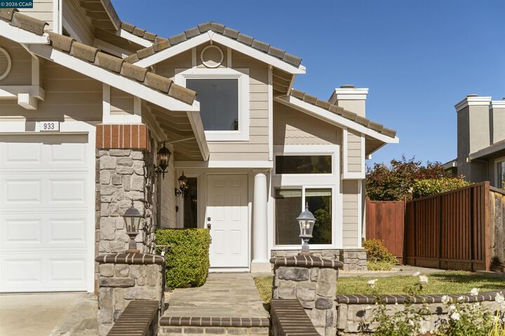 Property Photo:  933 Spring Water Street  CA 94506 