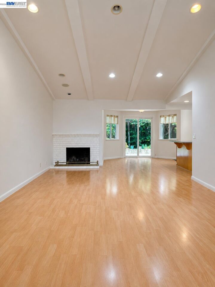 Property Photo:  2516 Dos Rios Dr  CA 94583 
