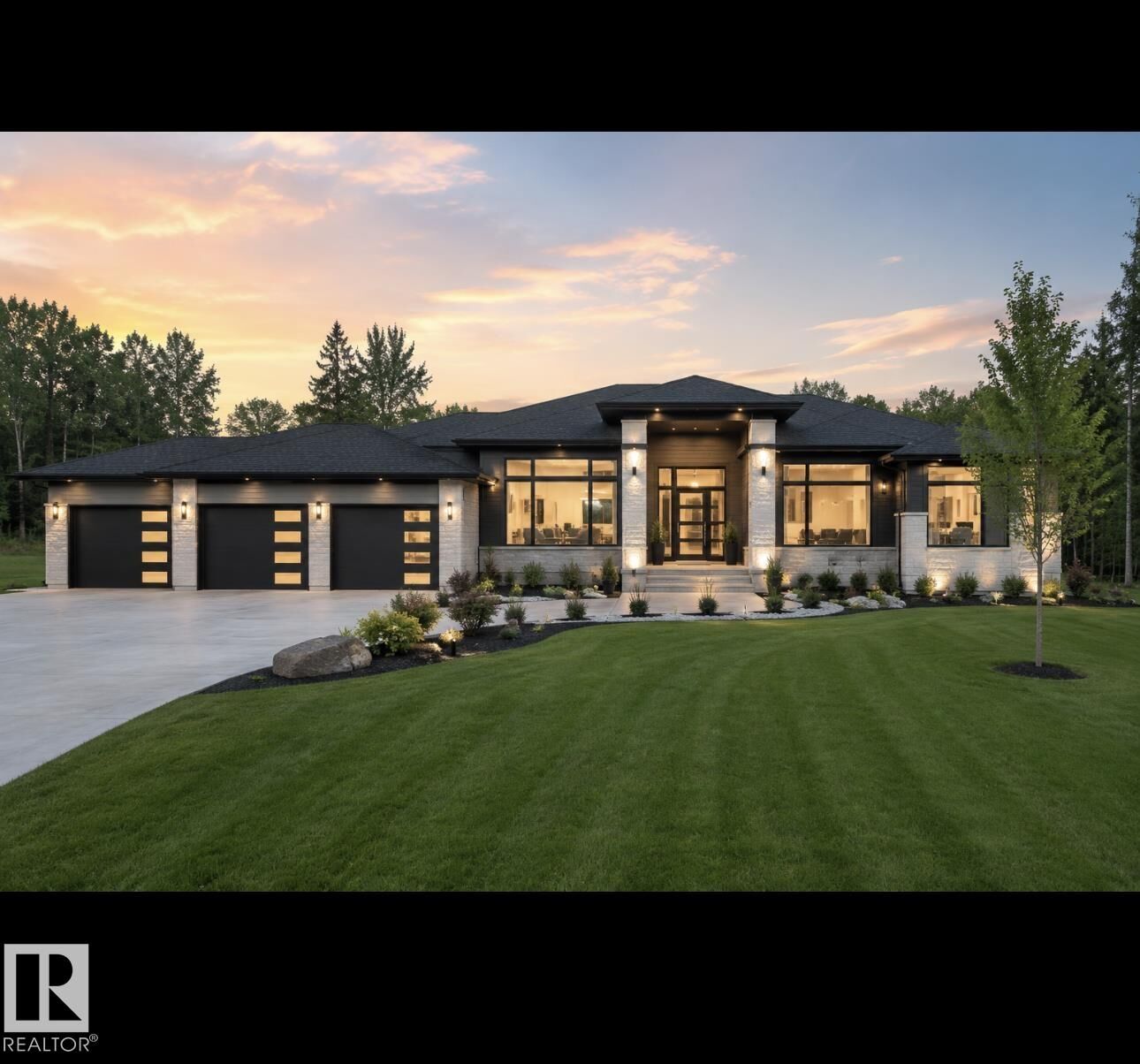 Property Photo: 26131 Twp Rd 532A 6 AB T7Y 1A1