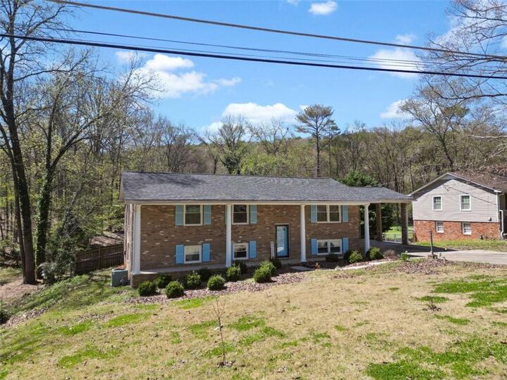 Property Photo:  122 Margo Trail  GA 30161 