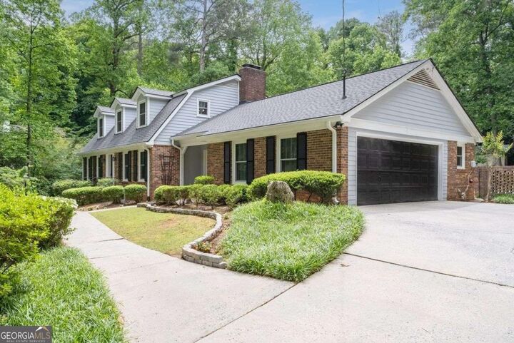 Property Photo: 1450 Pebble Creek Road SE GA 30067