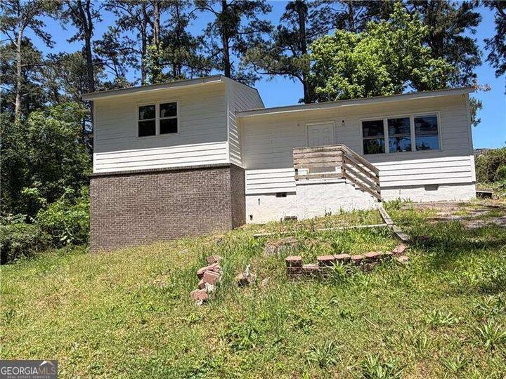 Property Photo:  2027 Kenwood Road SE  GA 30082 