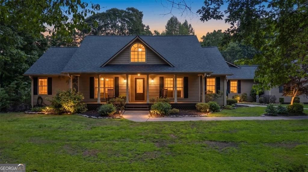 Property Photo:  96 Oakridge Lane  GA 30536 