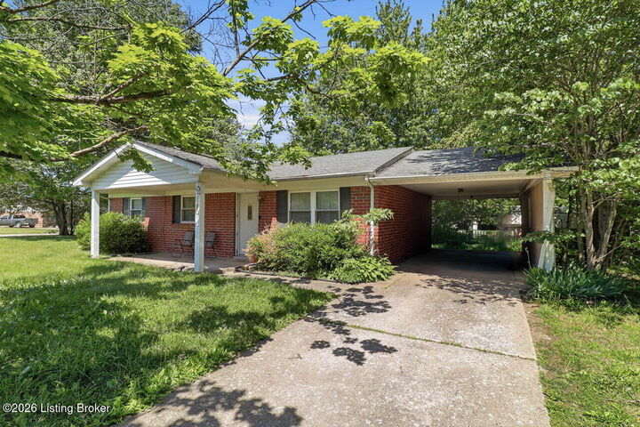 Property Photo:  1107 Asbury Cir  KY 42701 