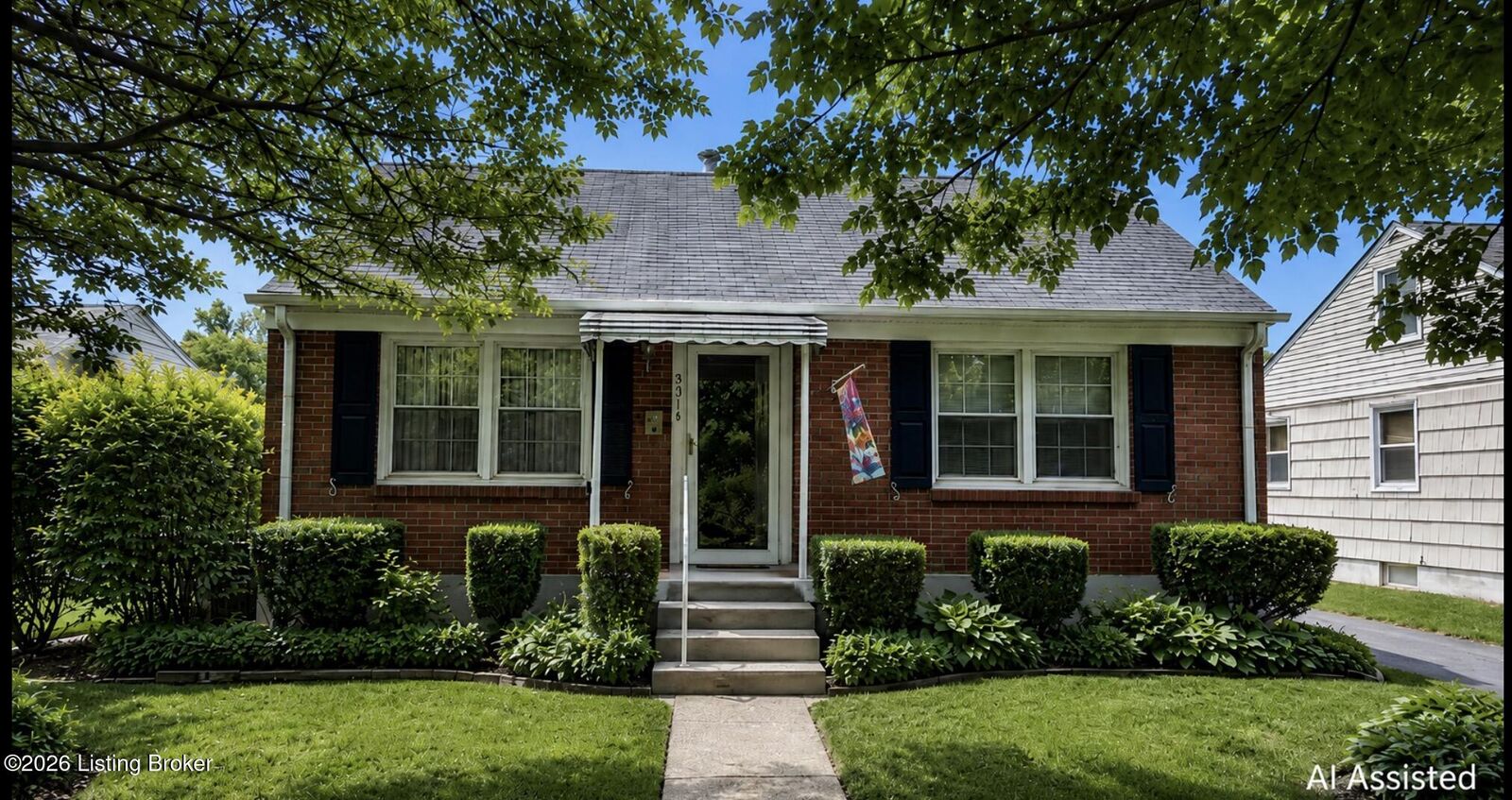Property Photo: 3016 Hendon Rd KY 40220
