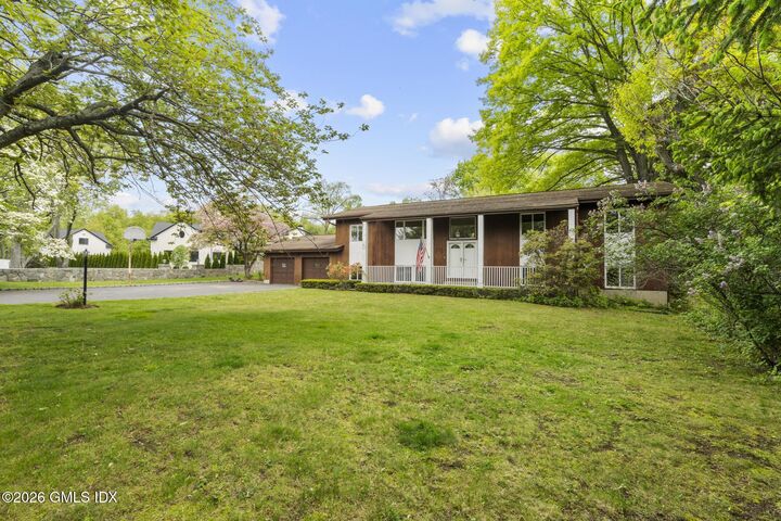 Property Photo:  61 Angus Road  CT 06831 
