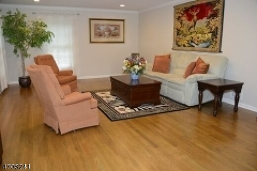 Property Photo:  5 Deer Run Dr  NJ 07869 
