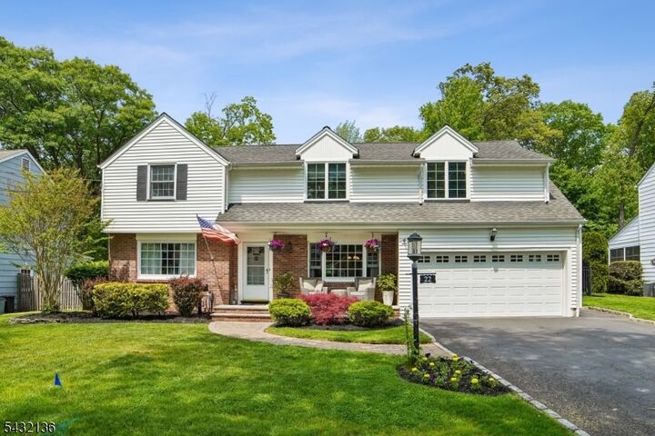 Property Photo:  22 Homestead Ter  NJ 07076 