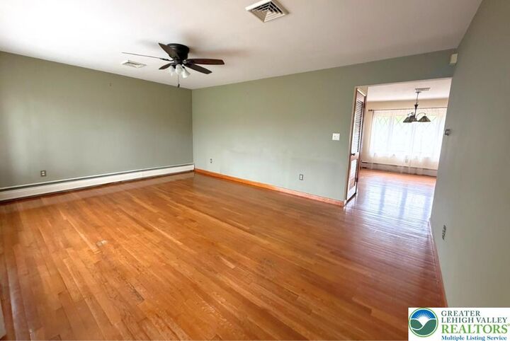 Property Photo:  510 Zucksville Road  PA 18040 