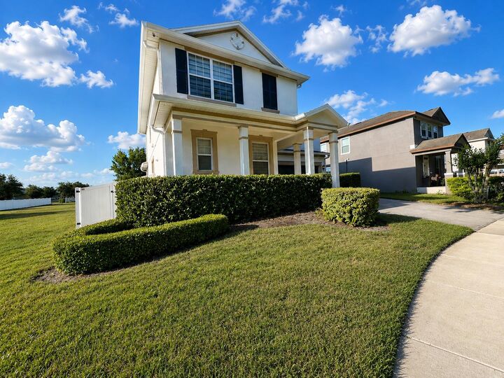 Property Photo: 12993 Emersondale Avenue FL 34786