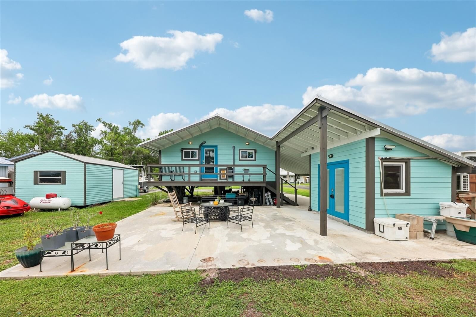 Property Photo:  24521 Snail Road  FL 32102 