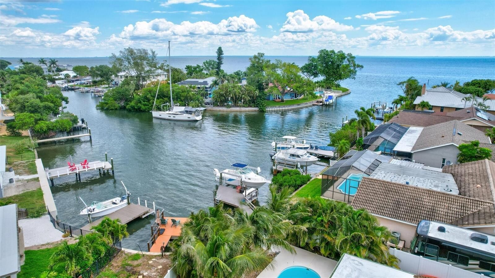Property Photo: 4417 Trout Drive SE FL 33705