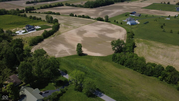Property Photo:  6050 W Smokey Row Road  IN 46143 