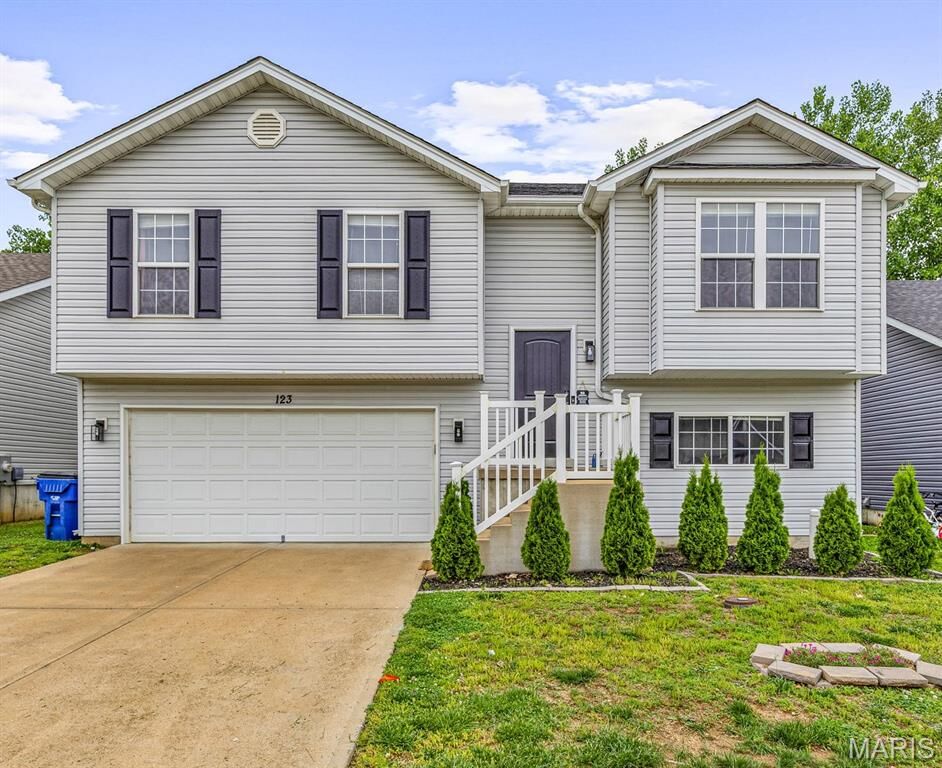 Property Photo:  123 Doctrine Drive  MO 63028 