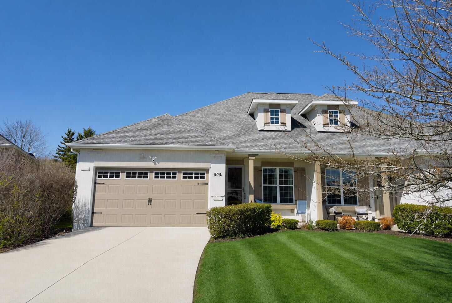 Property Photo: 808 Settlers Ln WI 53085