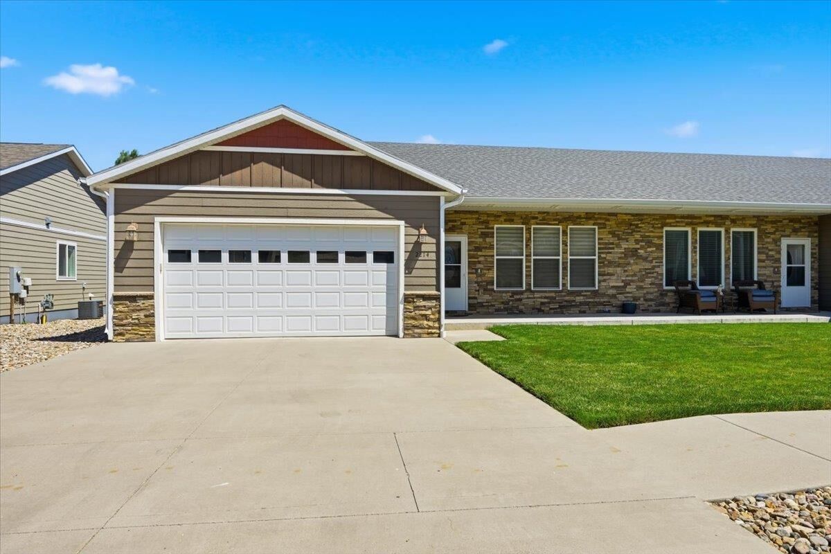 Property Photo:  2214 Split Rock Drive  SD 57785 
