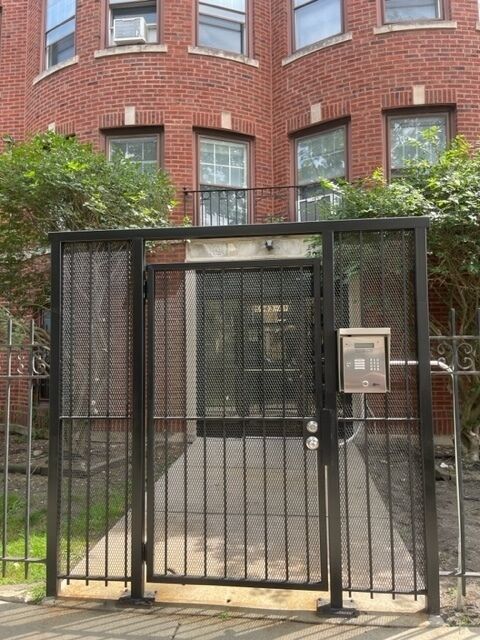 Property Photo:  5941 N Winthrop Avenue 2E  IL 60660 