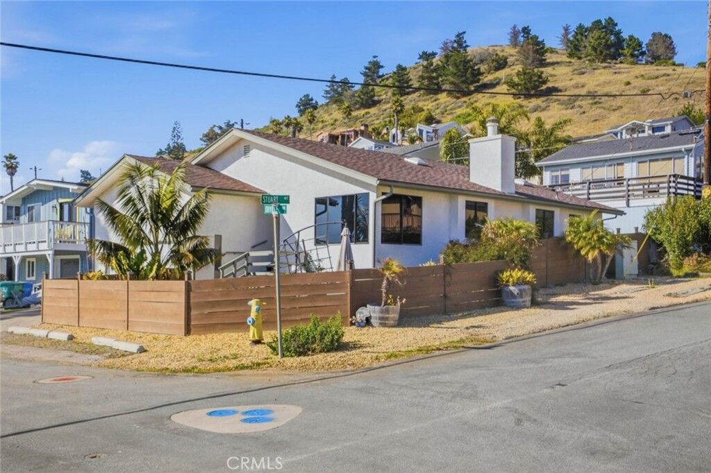 Property Photo:  2797 Orville Avenue  CA 93430 