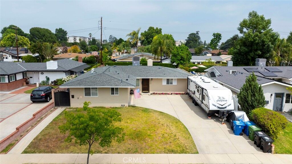 Property Photo:  9350 Rhea Avenue  CA 91324 