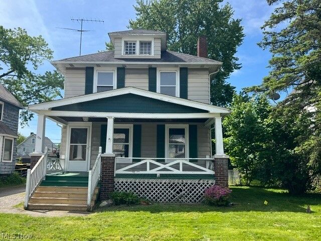 Property Photo:  335 Oxford Avenue  OH 44035 