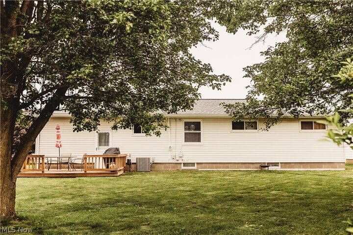 Property Photo:  1337 Canoe Lane  OH 43812 