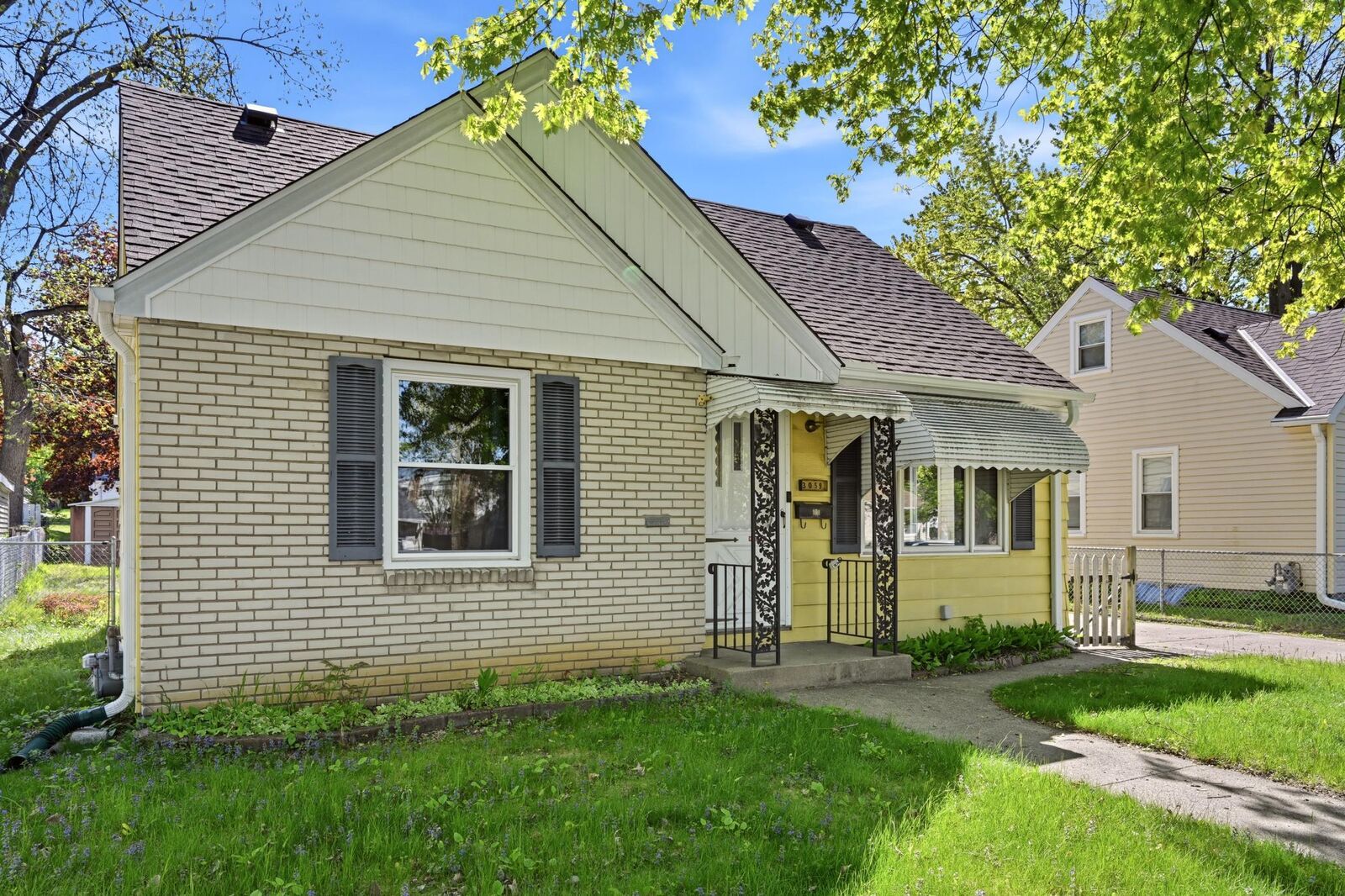 Property Photo:  3059 Utah Avenue S  MN 55426 