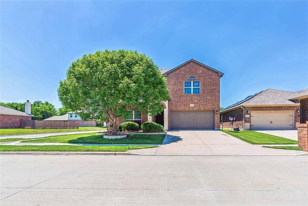 Property Photo:  13101 Palancar Drive  TX 76244 