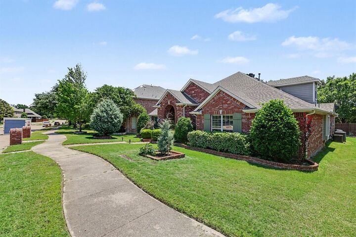 Property Photo: 9895 Carriage Hill Lane TX 75035