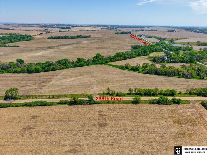 Property Photo:  1810 238th Road  NE 68434 
