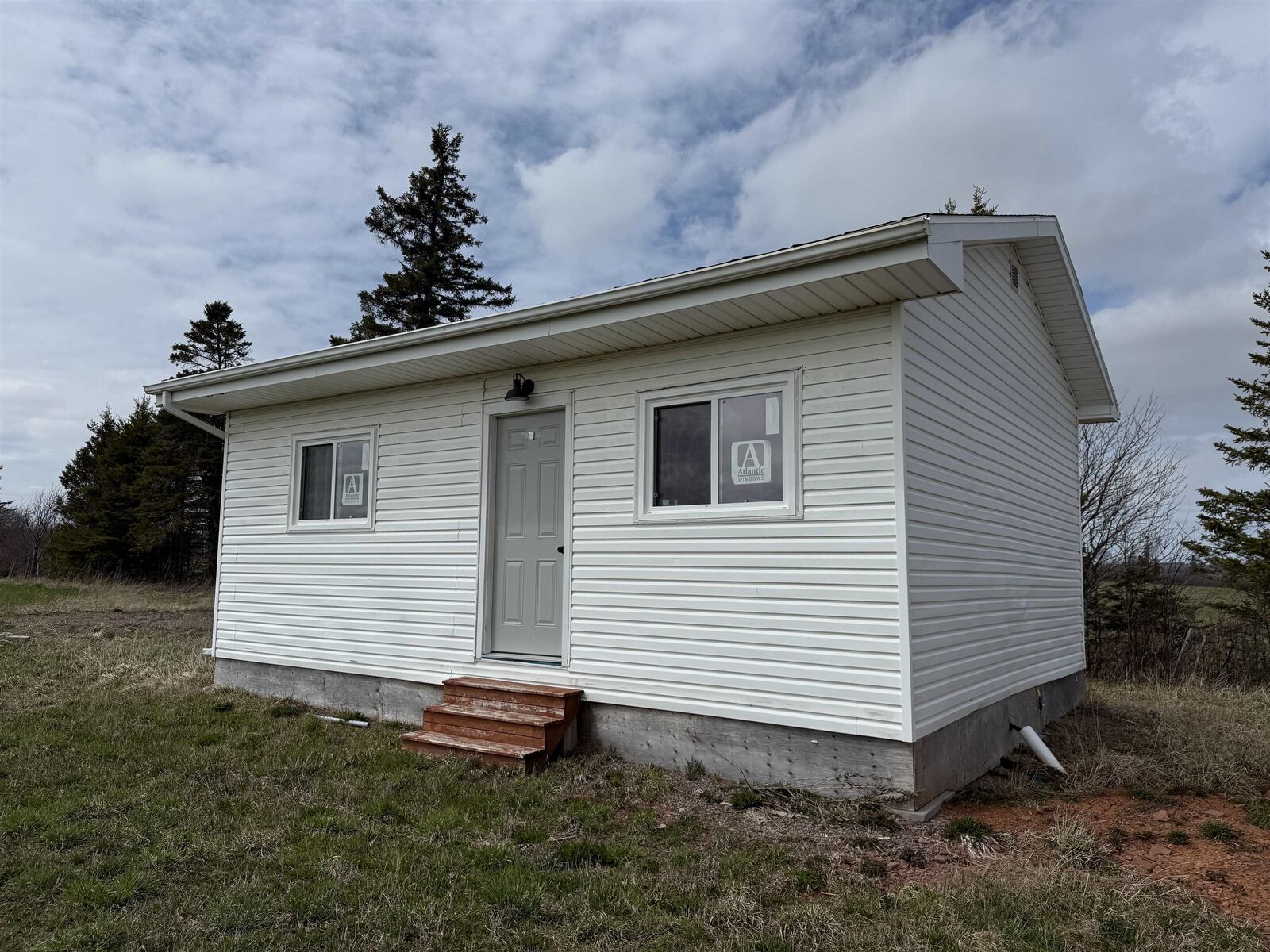 Property Photo: Cottage 4 Rennies Road PE C0A 1N0
