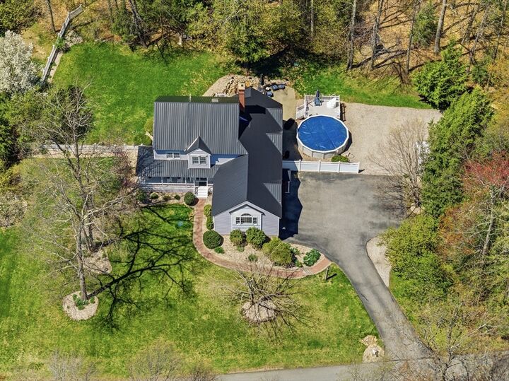 Property Photo:  51 Ellyson Ave  NH 03826 
