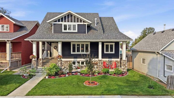 Property Photo: 5024 45 Street AB T4S 1C3
