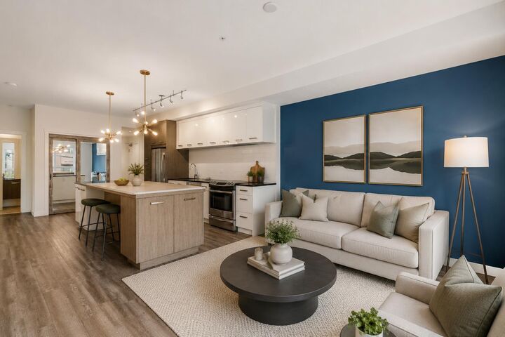 Property Photo:  811 5 Street NE 208  AB T2E 3W9 