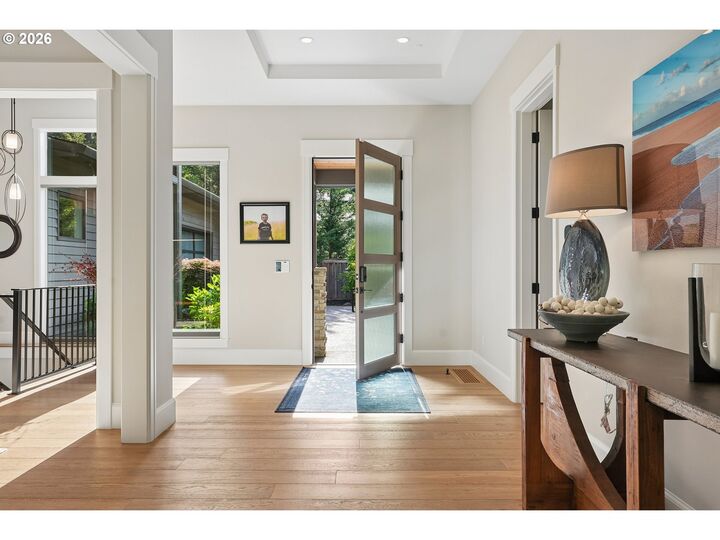 Property Photo: 18965 Pilkington Rd OR 97035