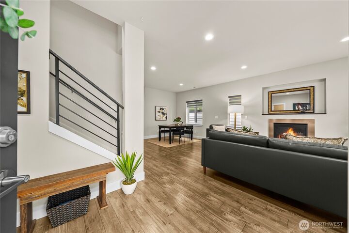 Property Photo: 12220 SE 251st Place WA 98030