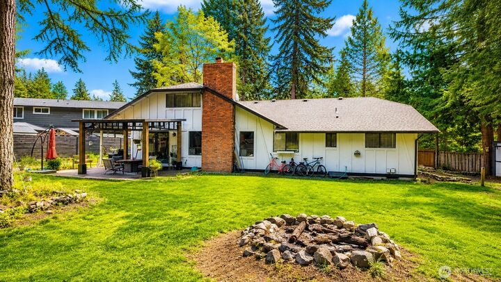 Property Photo:  5808  Woodlake Drive W  WA 98467 