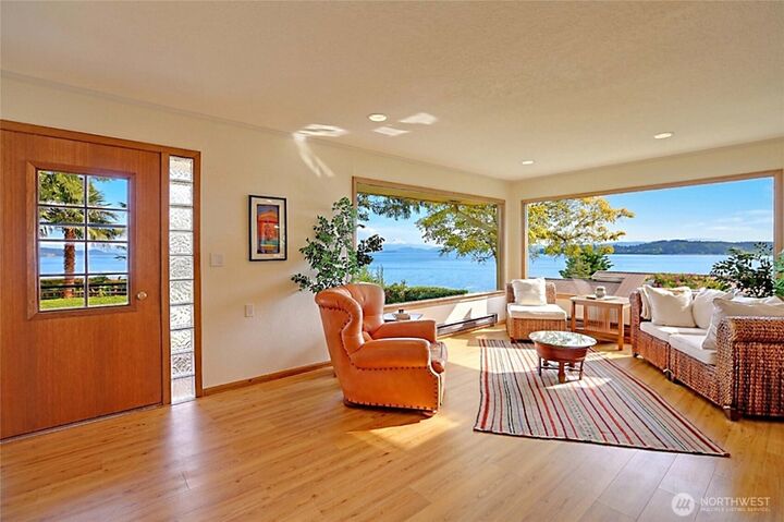 Property Photo: 386 Shore Drive WA 98282