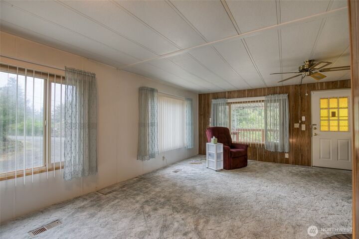 Property Photo:  276  Summit Avenue  WA 98550 