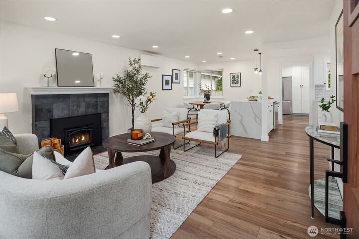 Property Photo:  6439  Marshall Avenue SW  WA 98136 