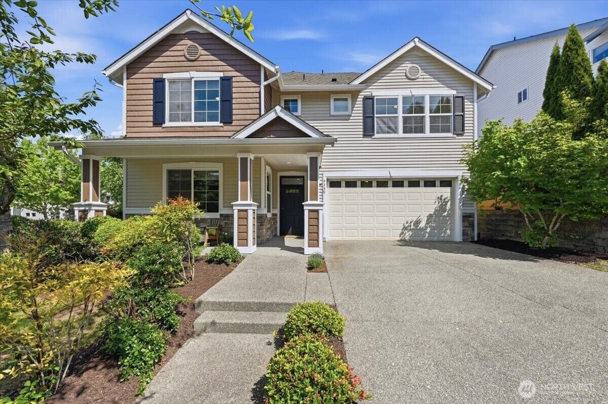 Property Photo: 9330 Templeton Avenue SE WA 98065