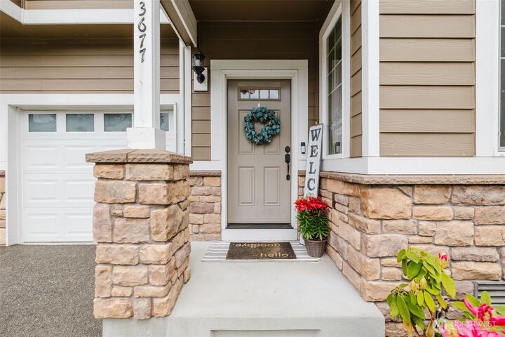 Property Photo:  3677 SE Chesterton Drive  WA 98366 