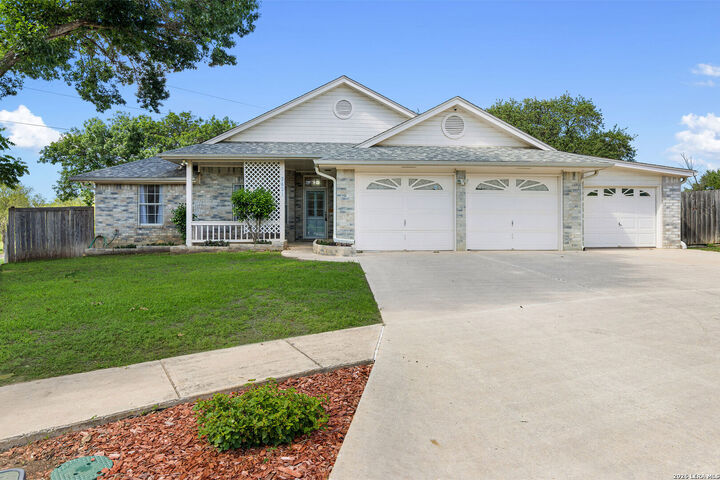 Property Photo:  3421 Sherwin Dr  TX 78108 