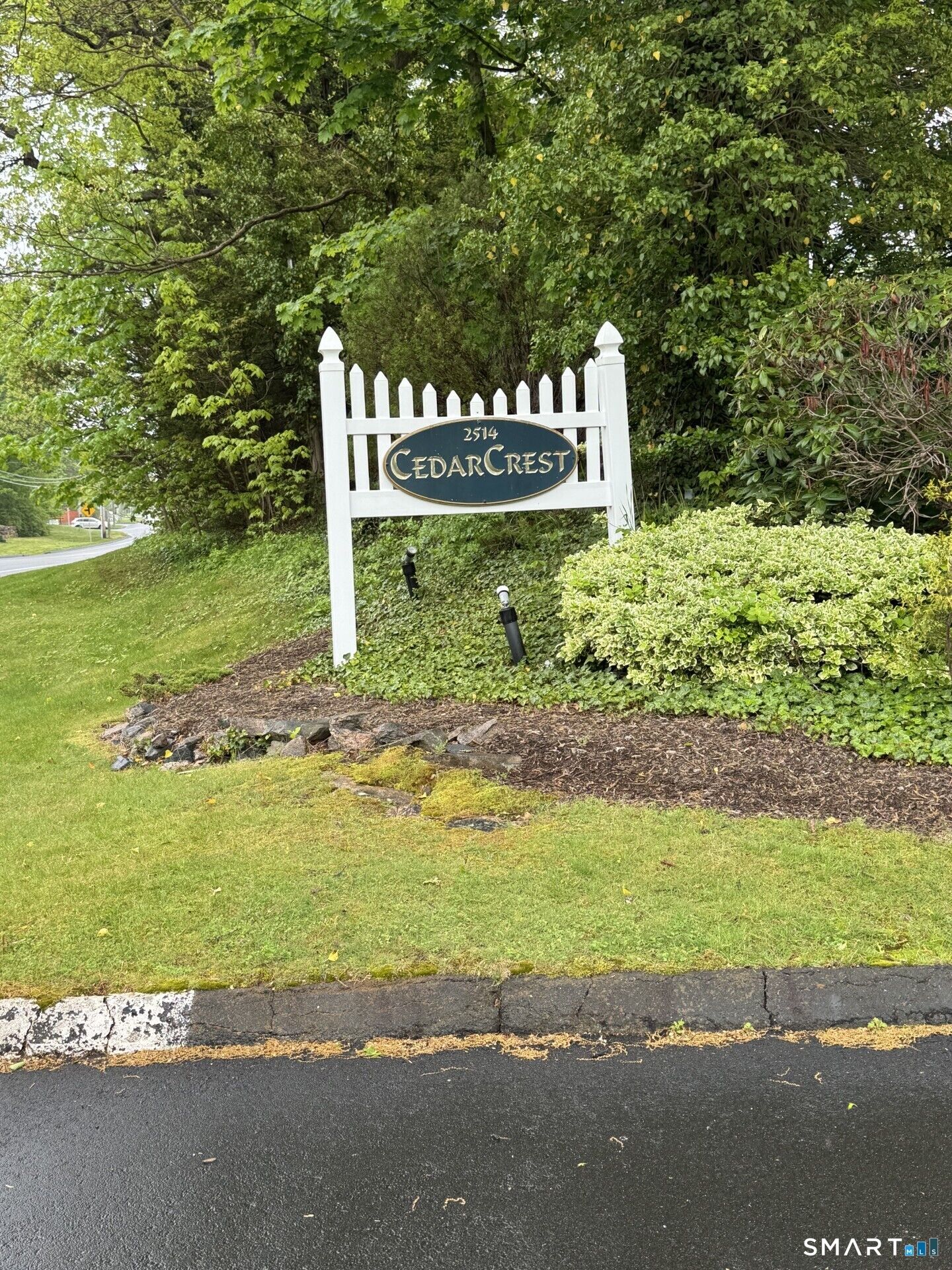 Property Photo:  2514 Boston Post Road C9  CT 06437 
