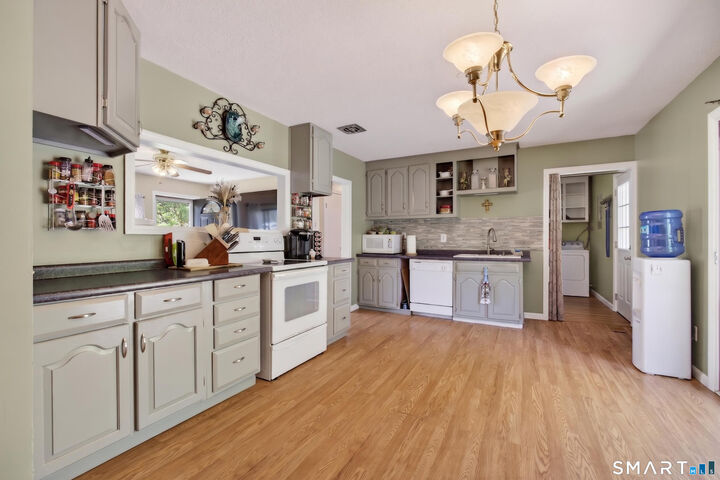 Property Photo: 78 Fieldbrook Road CT 06457