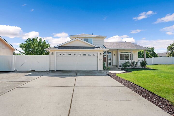 Property Photo: 1616 N Rio Grande Ln WA 99016